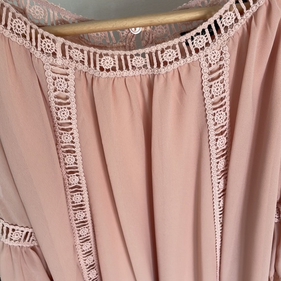 Dusty Pink knee length dress - Picture 2 of 9